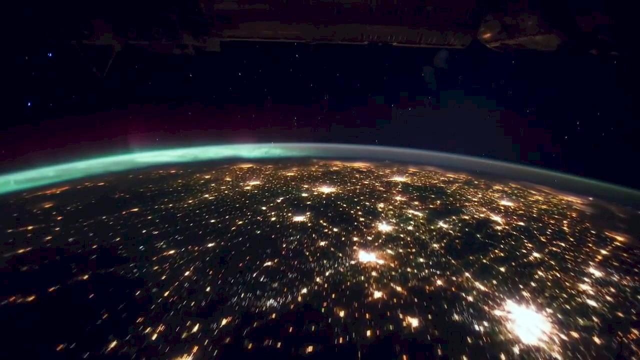 * Majestic Time Lapse Videos from the ISS